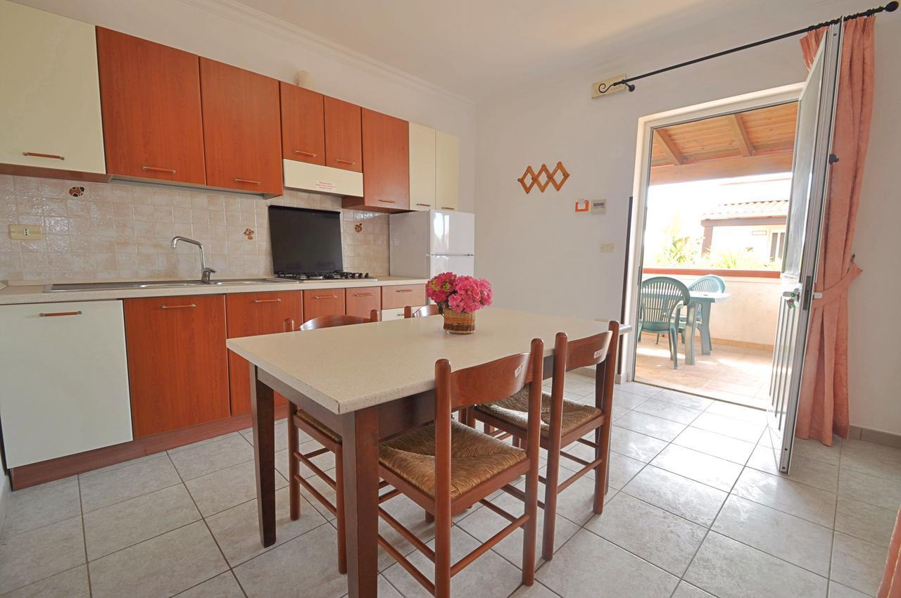 Residence Mezzaluna กาโรวิญโญ ภายนอก รูปภาพ